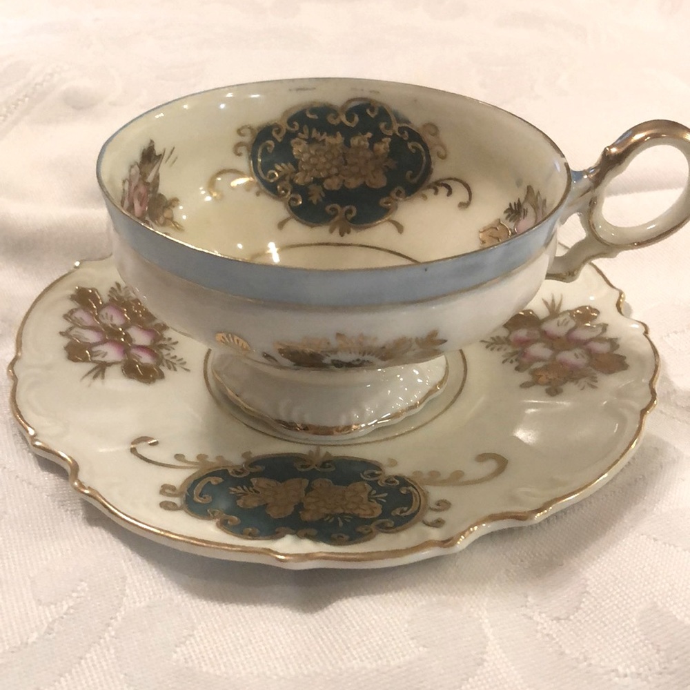 Royal Sealy Vintage Cup & Saucer